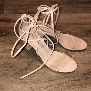 Nude, Tie-Up, block heels